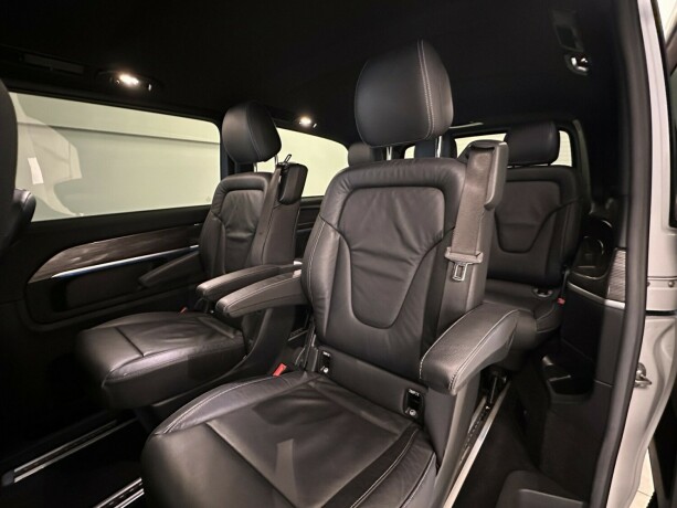 mercedes-benz-eqv-elektrisitet-2022-big-10