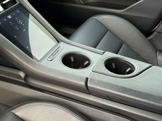 porsche-taycan-cross-turismo-elektrisitet-2022-big-21