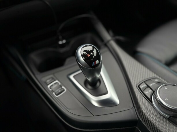 bmw-m2-bensin-2016-big-16