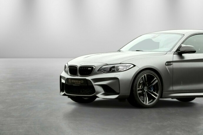bmw-m2-bensin-2016-big-4