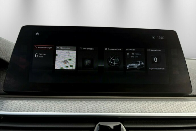 bmw-5-serie-plug-in-petrol-2017-big-18