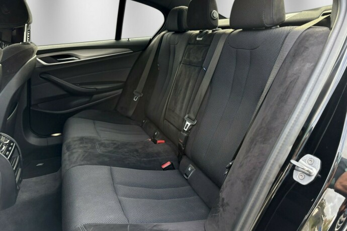 bmw-5-serie-plug-in-petrol-2017-big-31