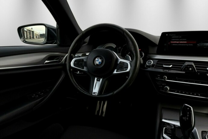 bmw-5-serie-plug-in-petrol-2017-big-13