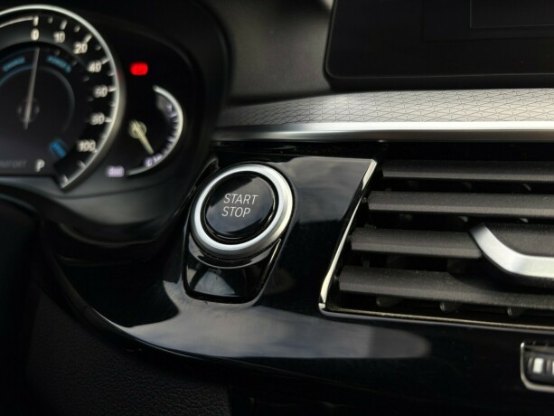 bmw-5-serie-plug-in-petrol-2017-big-22