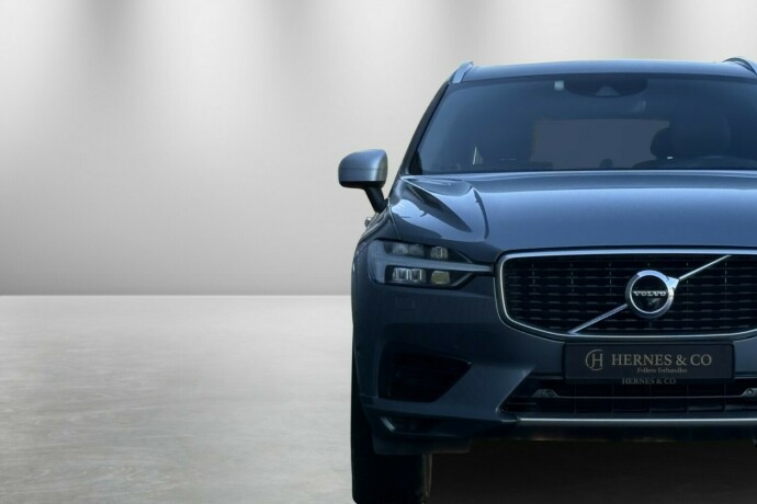 volvo-xc-60-elektrisitetbensin-2018-big-3