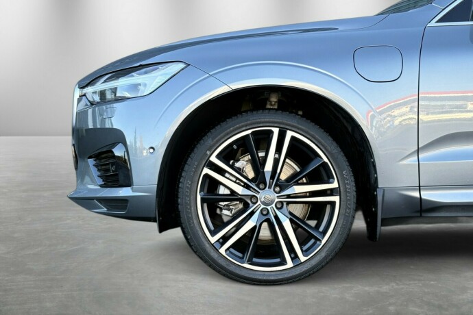 volvo-xc-60-elektrisitetbensin-2018-big-5