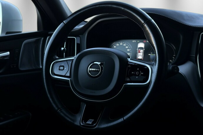 volvo-xc-60-elektrisitetbensin-2018-big-12
