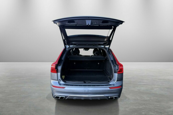 volvo-xc-60-elektrisitetbensin-2018-big-10