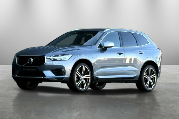 volvo-xc-60-elektrisitetbensin-2018-big-0