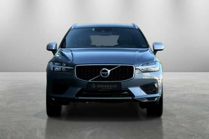 volvo-xc-60-elektrisitetbensin-2018-big-2