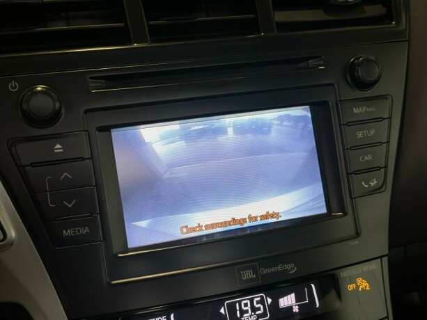 toyota-prius-seven-elektrisitetbensin-2013-big-29