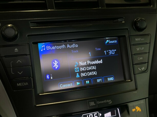 toyota-prius-seven-elektrisitetbensin-2013-big-28