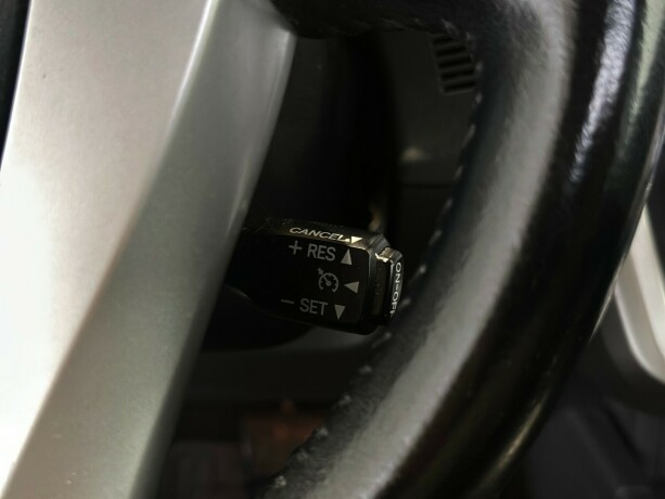 toyota-prius-seven-elektrisitetbensin-2013-big-20