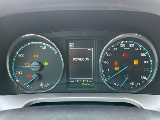 toyota-rav4-elektrisitetbensin-2016-big-16