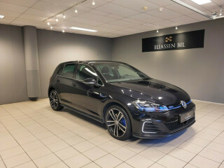 Volkswagen | Golf | Elektrisitet+bensin | 2018