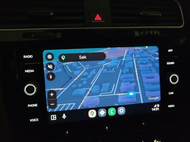 volkswagen-golf-elektrisitetbensin-2018-big-26