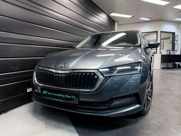 skoda-octavia-elektrisitetbensin-2021-big-2