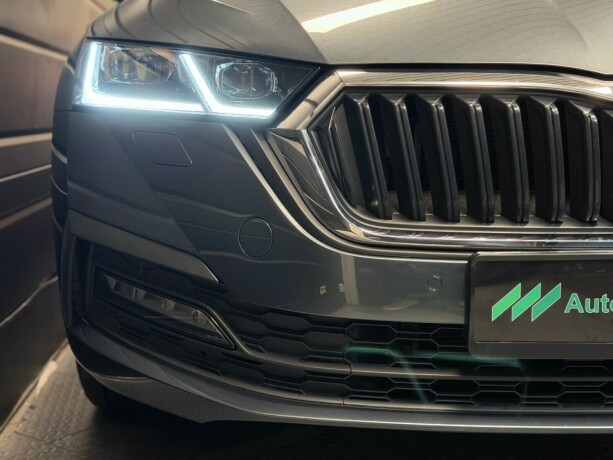 skoda-octavia-elektrisitetbensin-2021-big-28