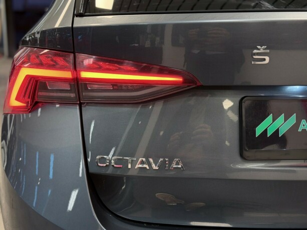 skoda-octavia-elektrisitetbensin-2021-big-29