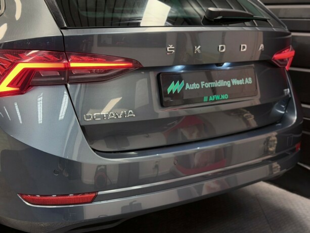 skoda-octavia-elektrisitetbensin-2021-big-6