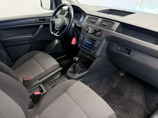 volkswagen-caddy-maxi-diesel-2019-big-14