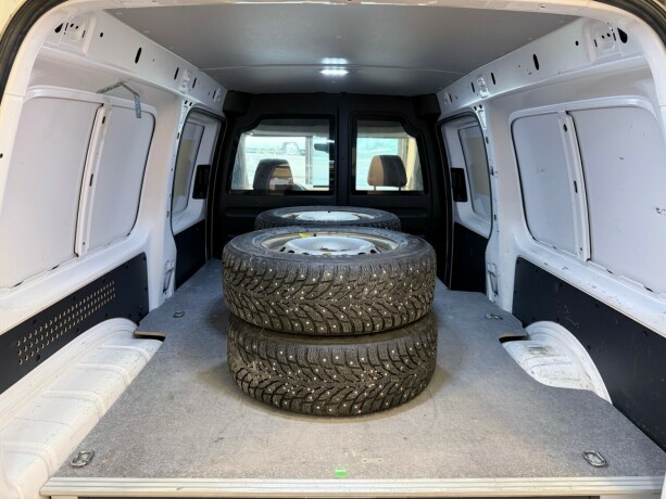 volkswagen-caddy-maxi-diesel-2019-big-23