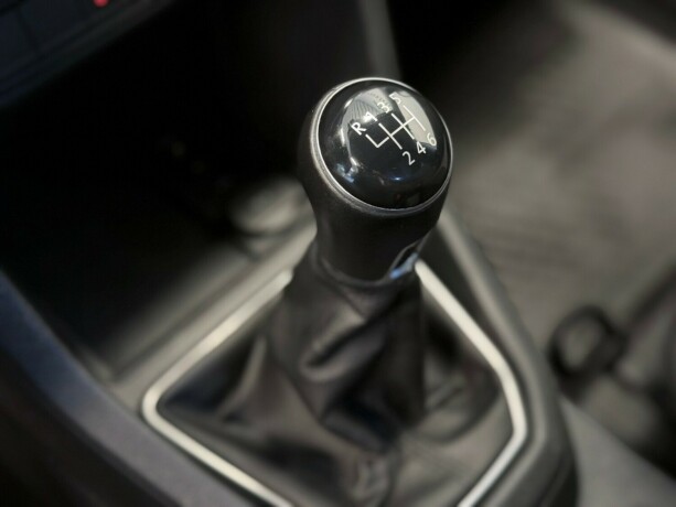 volkswagen-caddy-maxi-diesel-2019-big-16