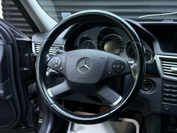 mercedes-benz-e-klasse-diesel-2009-big-13