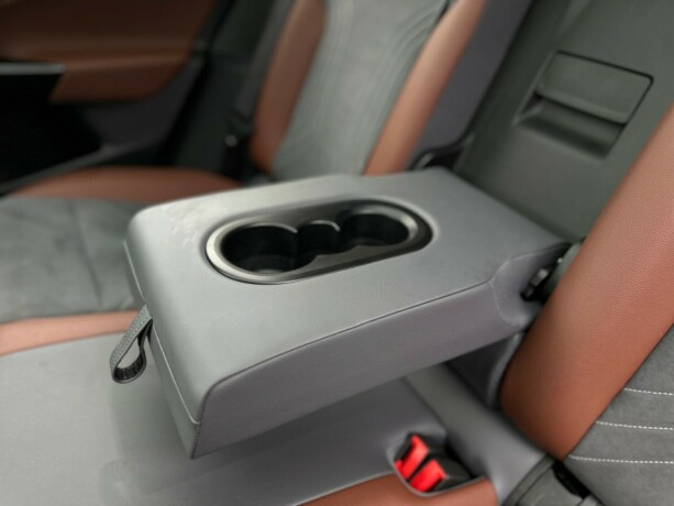 volkswagen-id4-elektrisitet-2021-big-16