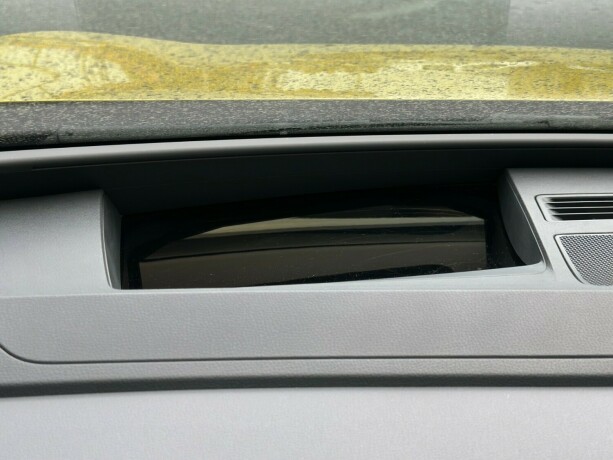 volkswagen-id4-elektrisitet-2021-big-26