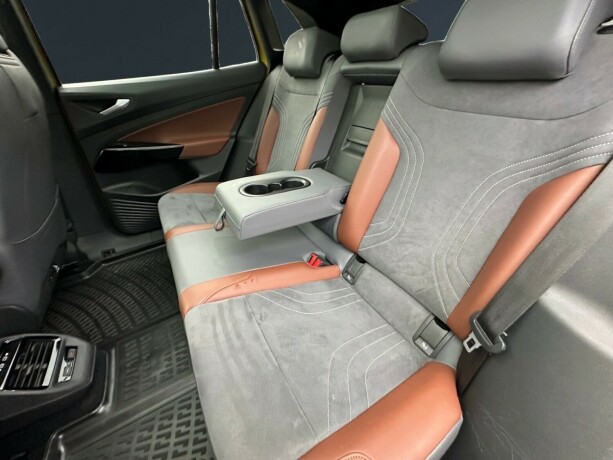 volkswagen-id4-elektrisitet-2021-big-15