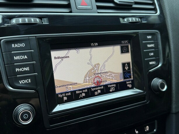 volkswagen-golf-bensin-2014-big-17