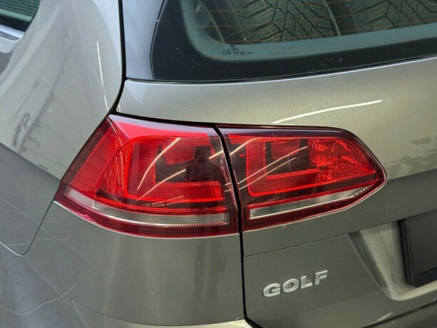 volkswagen-golf-bensin-2014-big-6