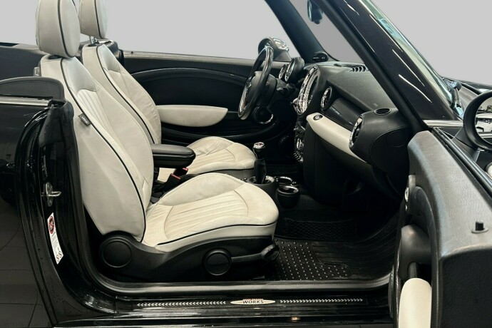 mini-cooper-s-bensin-2012-big-12