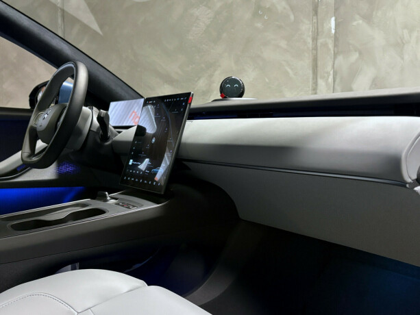 nio-et5-elektrisitet-2025-big-6