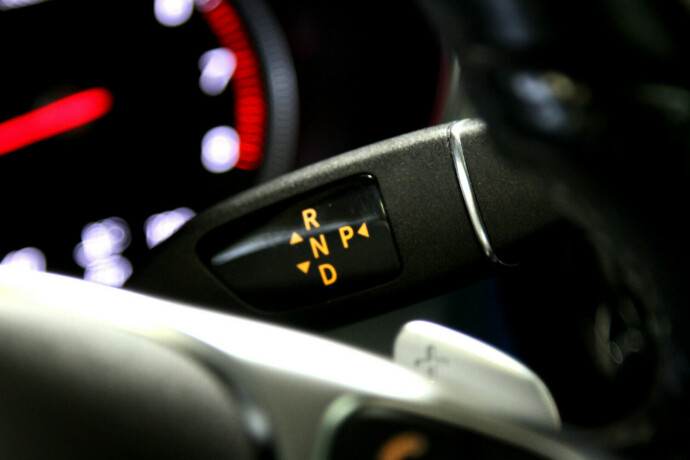 mercedes-benz-c-klasse-bensin-2015-big-17