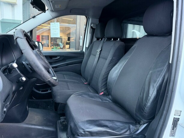 mercedes-benz-vito-diesel-2015-big-12