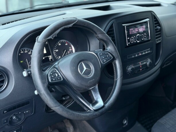 mercedes-benz-vito-diesel-2015-big-10