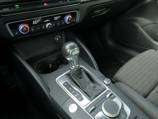 audi-a3-elektrisitetbensin-2017-big-12