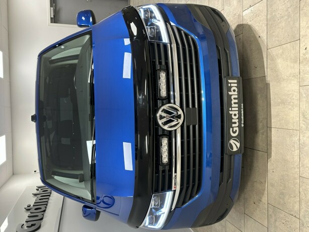 volkswagen-transporter-diesel-2022-big-3