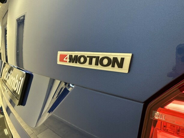 volkswagen-transporter-diesel-2022-big-31