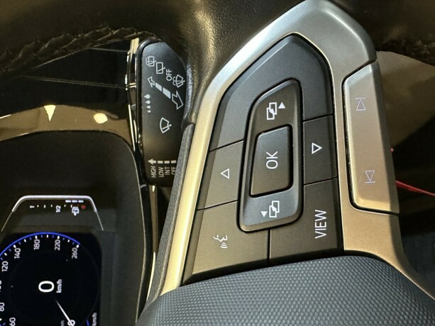 volkswagen-transporter-diesel-2022-big-9