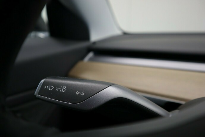 tesla-model-3-elektrisitet-2019-big-24