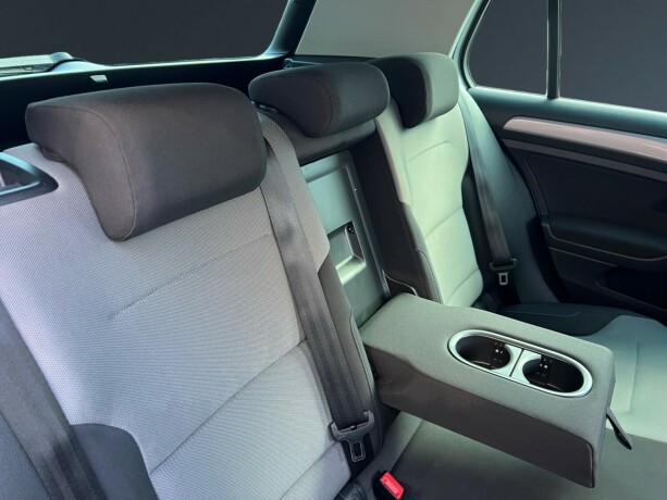 volkswagen-golf-elektrisitet-2016-big-12