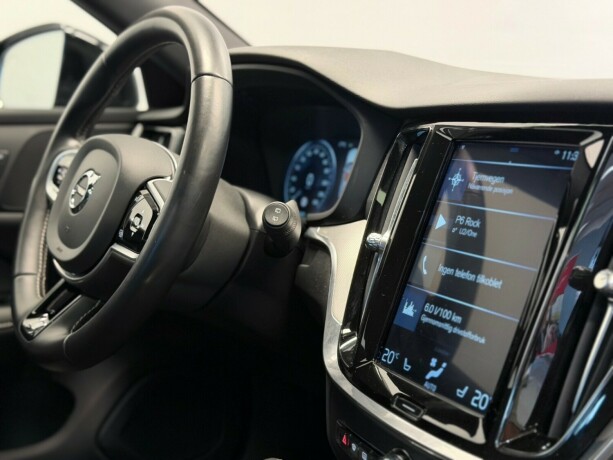 volvo-v60-elektrisitetbensin-2020-big-15