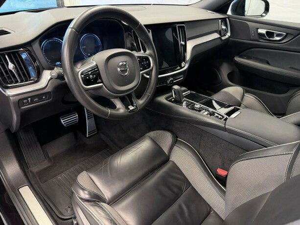 volvo-v60-elektrisitetbensin-2020-big-12