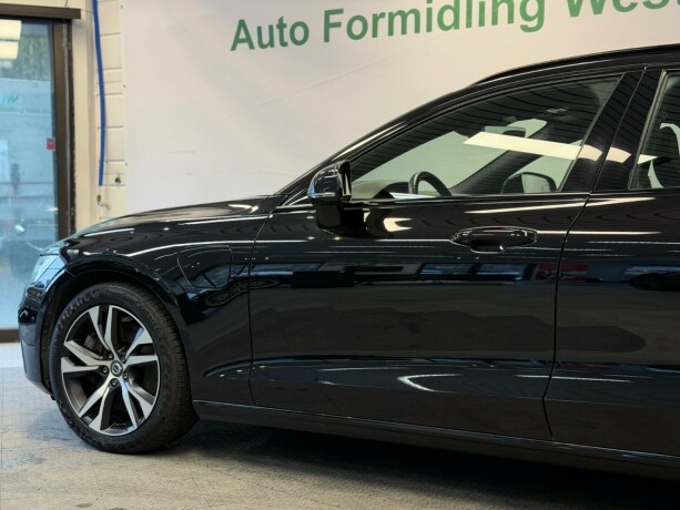 volvo-v60-elektrisitetbensin-2020-big-8