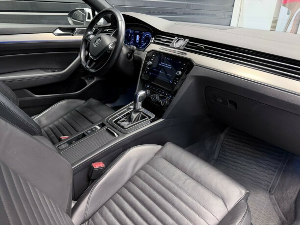 volkswagen-passat-elektrisitetbensin-2019-big-14