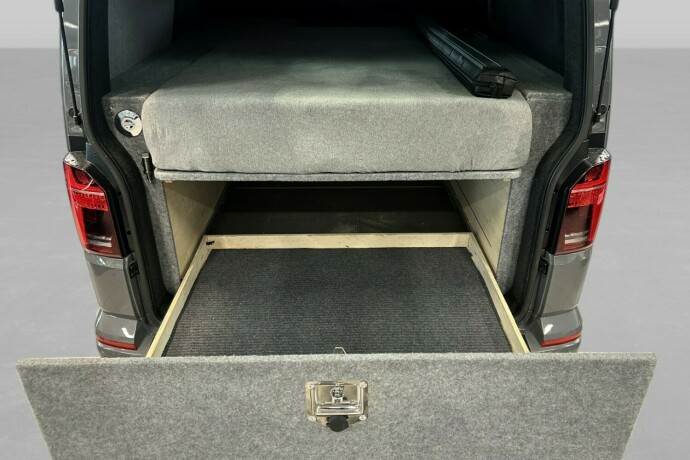 volkswagen-transporter-diesel-2020-big-18