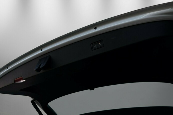 volkswagen-tiguan-diesel-2018-big-35